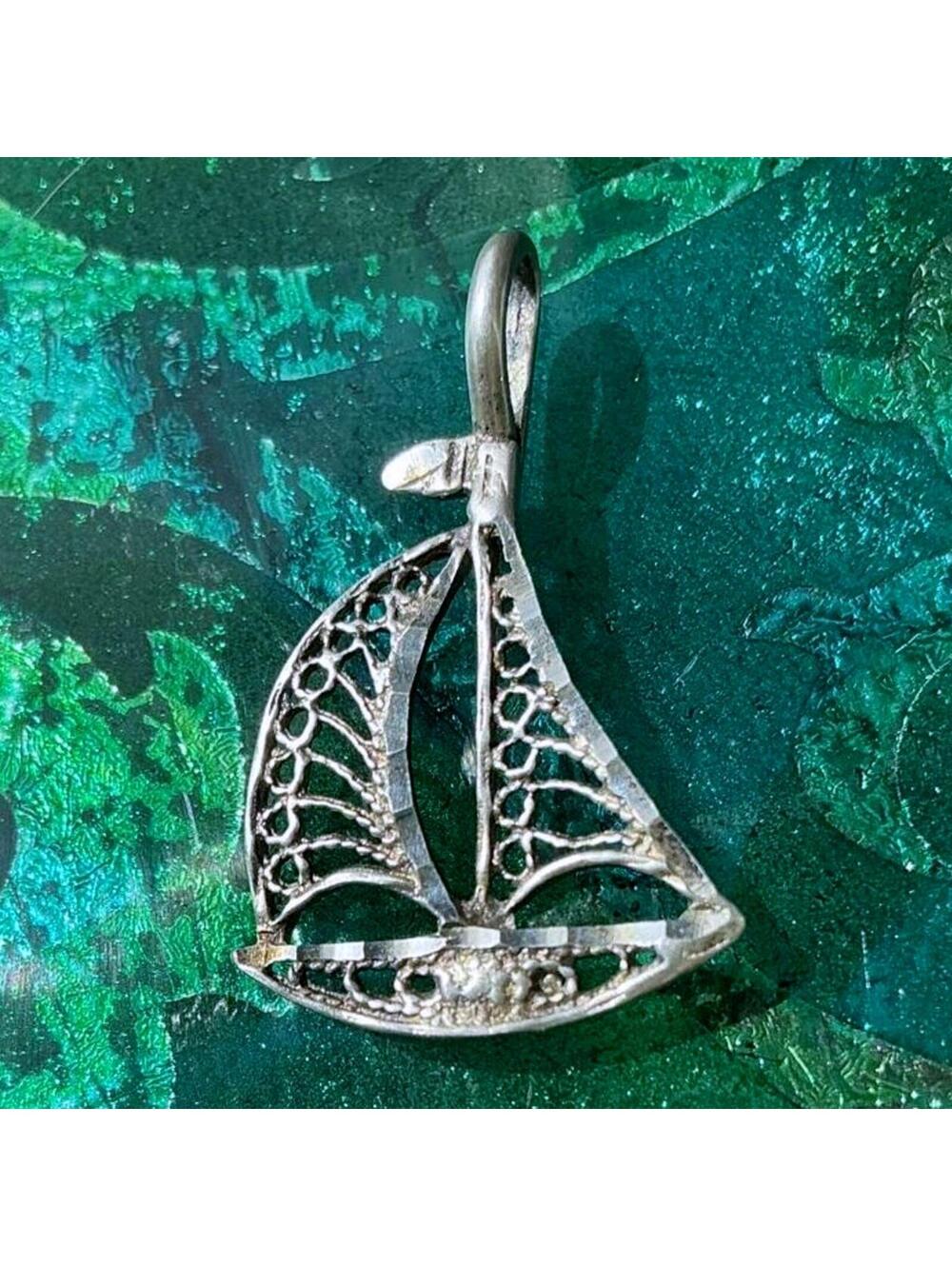 Vintage Sterling Silver Filigree Diamond Cut Sailboat Pendant 925 Nautical Lake